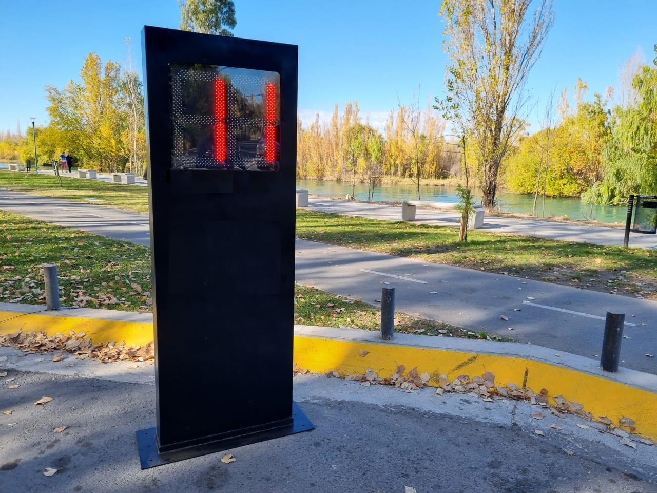 Cartel electrónico de velocidad